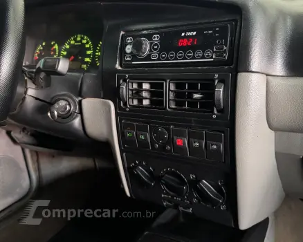 Santana 2.0 Mi 2p e 4p