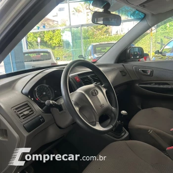 TUCSON 2.0 MPFI GLS 16V 143cv 2WD