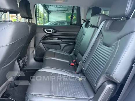 COMMANDER 1.3 T270 TURBO FLEX LONGITUDE AT6