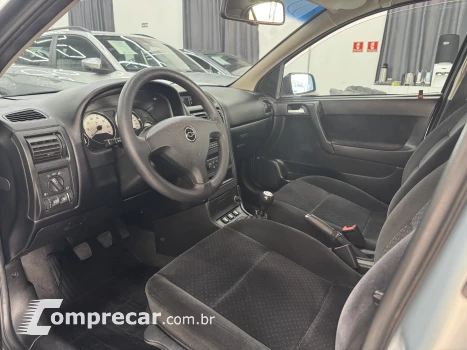 ASTRA 2.0 MPFI Advantage 8V