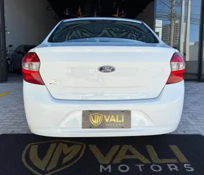 Ka+ Sedan 1.0 SE/SE PLUS TiVCT Flex 4p