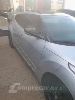 Veloster 1.6 16V 3P AUTOMÁTICO