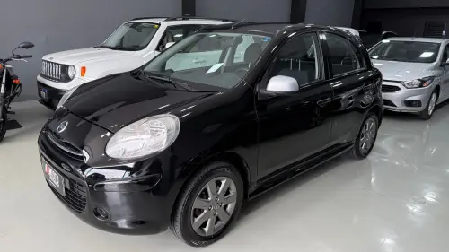 NISSAN MARCH 1.6 SR 16V 4 portas