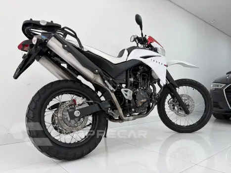 Xt