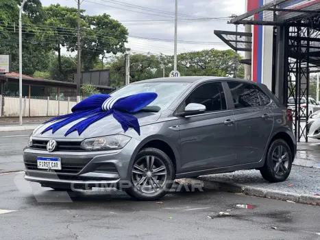 Volkswagen POLO 1.6 MSI TOTAL FLEX MANUAL 4 portas