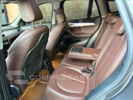 X1 2.0 16V Turbo Activeflex25i Sport