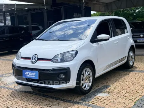 Volkswagen UP 1.0 170 TSI Connect 4 portas