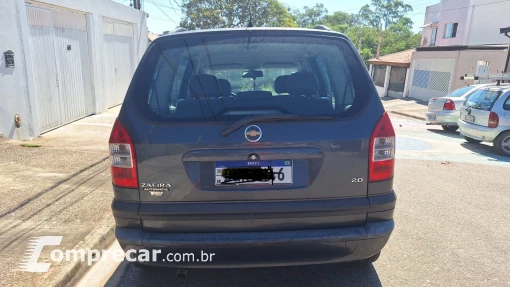 CHEVROLET ZAFIRA 2.0 MPFI Elite 8V 4 portas