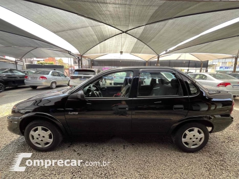 CORSA 1.0 MPFI CLASSIC SEDAN LIFE 8V FLEX 4P MANUAL