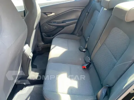 ONIX 1.0 Turbo Plus LT