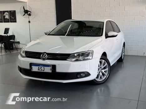 Volkswagen JETTA Comfortline 2.0 T.Flex 8V 4p Tipt. 4 portas