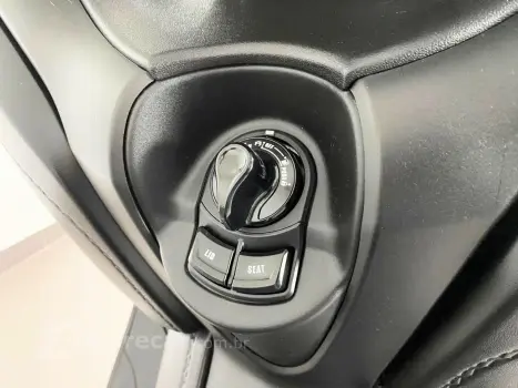 YAMAHA XMAX 250 ABS