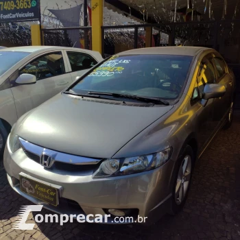 Honda Civic Sedan LXS 1.8/1.8 Flex 16V Aut. 4p 5 portas