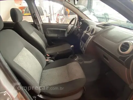 FIESTA 1.6 MPI Hatch 8V