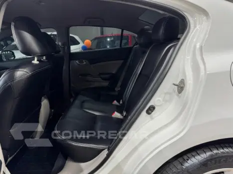 CIVIC - 1.8 LXS 16V 4P AUTOMÁTICO