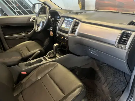Ranger 3.2 20V XLT 4X4 CABINE DUPLA TURBO DIESEL AUTOMÁTICO