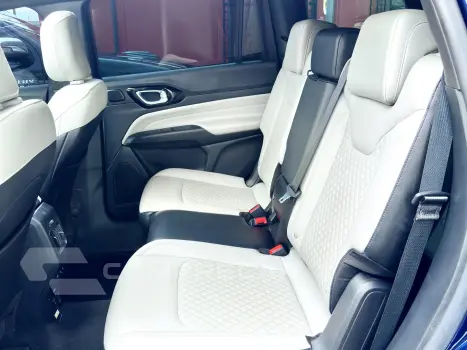 COMMANDER 1.3 T270 TURBO FLEX OVERLAND AT6