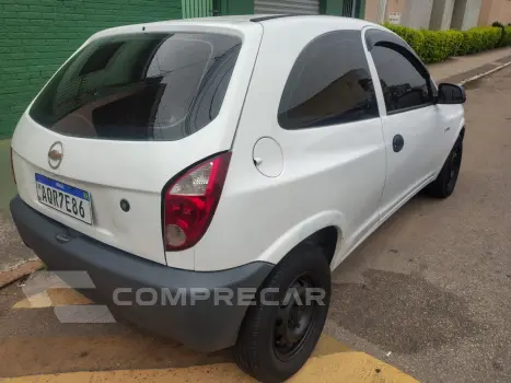CELTA 1.0 MPFI Life 8V