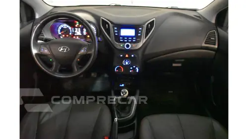 HB20 - 1.6 COMFORT PLUS 16V 4P MANUAL