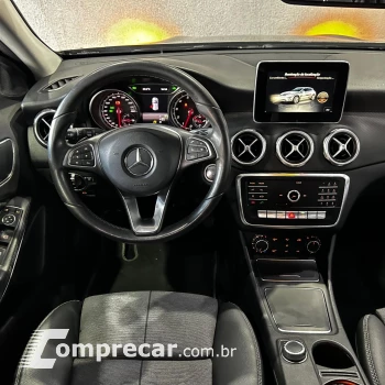 GLA 200 Style 1.6 TB 16V/Flex Aut.