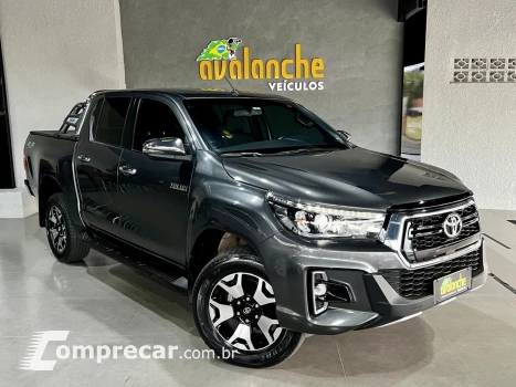 Toyota HILUX 2.8 SRX 4X4 CD 16V DIESEL 4P AUTOMÁTICO 4 portas