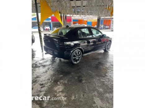 ASTRA HATCH - 2.0 MPFI ADVANTAGE 8V 4P MANUAL