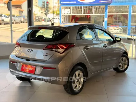 HB20 1.0 COMFORT STYLE 12V TURBO FLEX 4P MANUAL