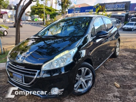 PEUGEOT 208 1.6 Griffe 16V 4 portas