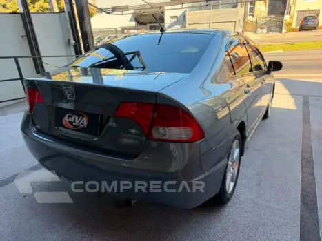 Civic Sedan LXS 1.8/1.8 Flex 16V Aut. 4p
