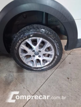 SAVEIRO 1.6 Cross CD 16V