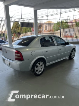 ASTRA 2.0 MPFI Advantage 8V