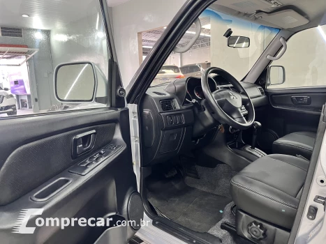 PAJERO 2.0 TR4 4X2 16V