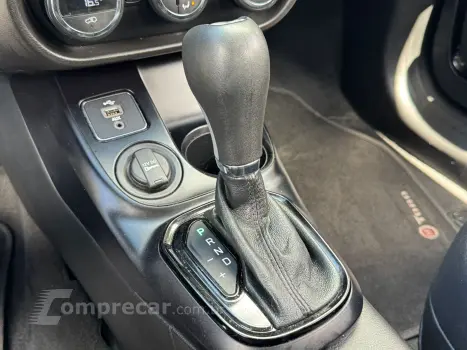 TORO 1.8 16V EVO Freedom AT6