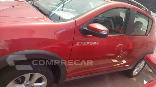 Renault sandero 4 portas