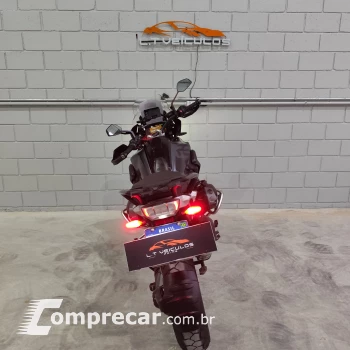 GS 1250 TRIPLEBLACK