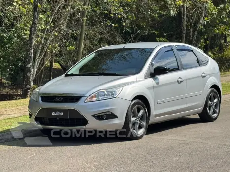 FORD FOCUS 1.6 GLX 16V 4 portas