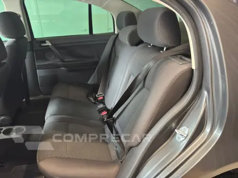 Polo Sedan 1.6 4P COMFORTLINE FLEX