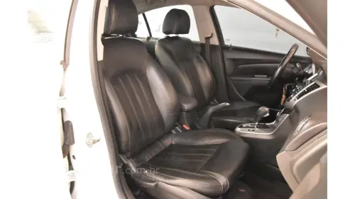 CRUZE SEDAN - 1.8 LT 16V 4P AUTOMÁTICO