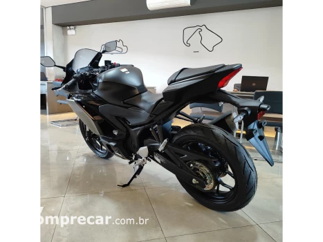 YZF R-3 321