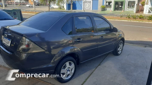 FIESTA 1.6 MPI Sedan 8V