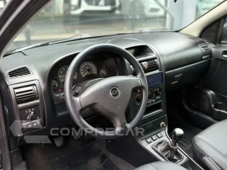 Astra Advantage 2.0 MPFI 8V FlexPower 5p
