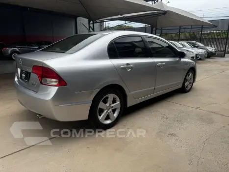 Civic 1.8 16V 4P FLEX LXS AUTOMÁTICO