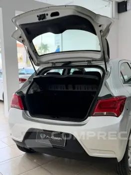 ONIX HATCH LT 1.0 8V FlexPower 5p Mec.