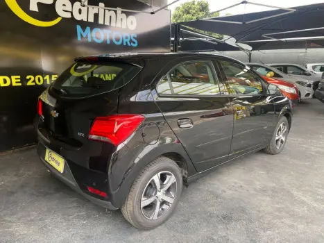 Onix Hatch 1.4 4P FLEX LTZ AUTOMÁTICO