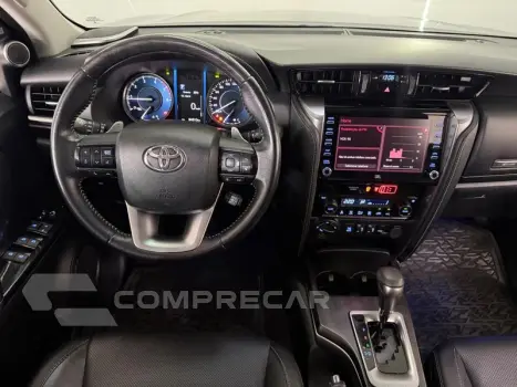 HILUX SWSRXA4FD