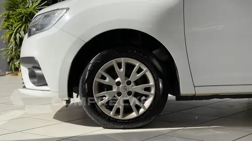 LOGAN Zen Flex 1.0 12V 4p Mec.