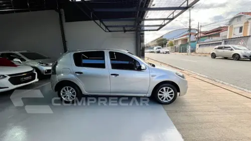 SANDERO Expression Hi-Flex 1.6 8V 5p