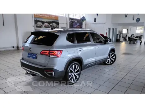 TAOS 1.4 250 TSI TOTAL FLEX HIGHLINE AUTOMÁTICO