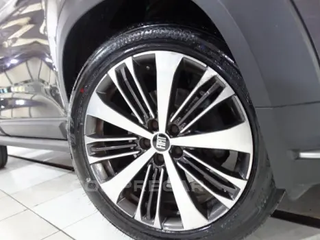 FASTBACK - 1.0 TURBO 200 AUDACE CVT