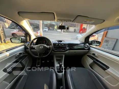 up! high 1.0 TSI Total Flex 12V 5p